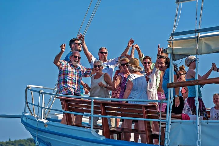 Full-Day Elaphite Islands Cruise from Dubrovnik with Lunch